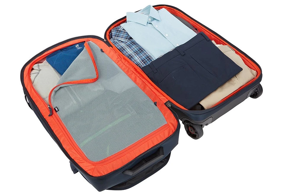 Thule Subterra Wheeled Duffel 70cm/28" - Image 2