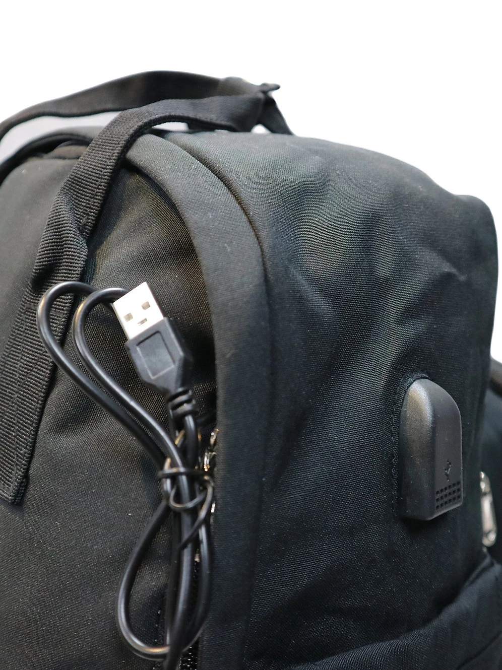 Bon Voyage 2678 Large Daypack W/Pouch - Image 15